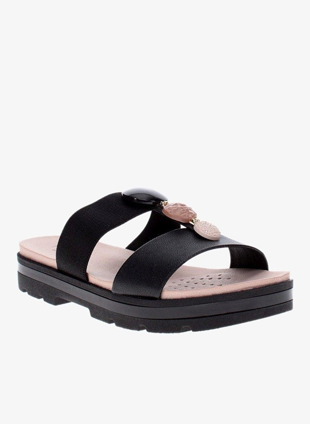 Women’s Flat Sandals for Everyday Comfort and Style - Image 1