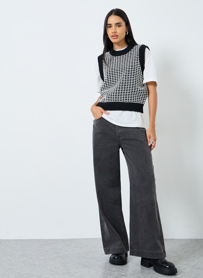 Styli Black Sleeveless Knit Vest for Layering - Image 1