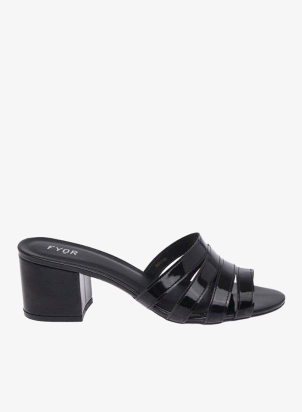 Chic Comfy BDV 106 Black Slip-On Heeled Sandals - Image 1