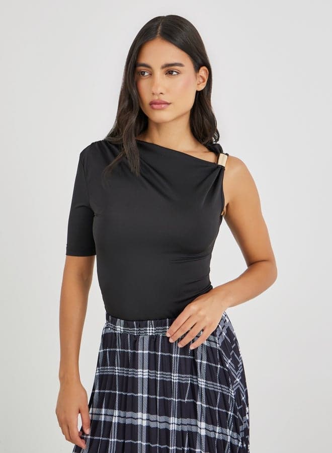 Solid One Sleeve Ruched Detail Top - Image 1