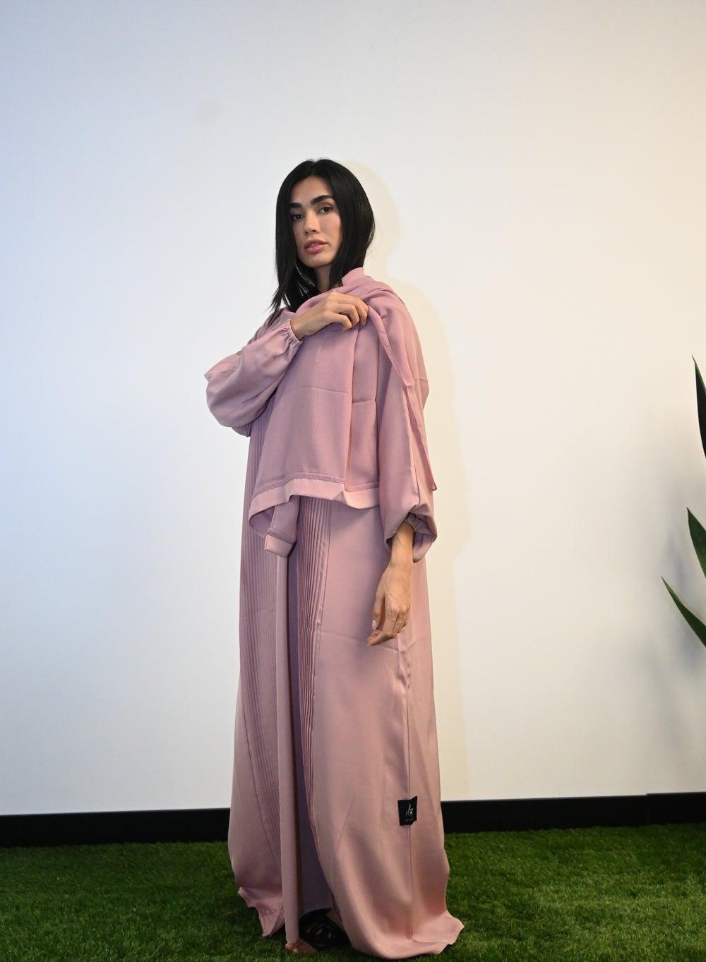 Pink Pleated Front Open Abaya 3-Piece Set - Image 1