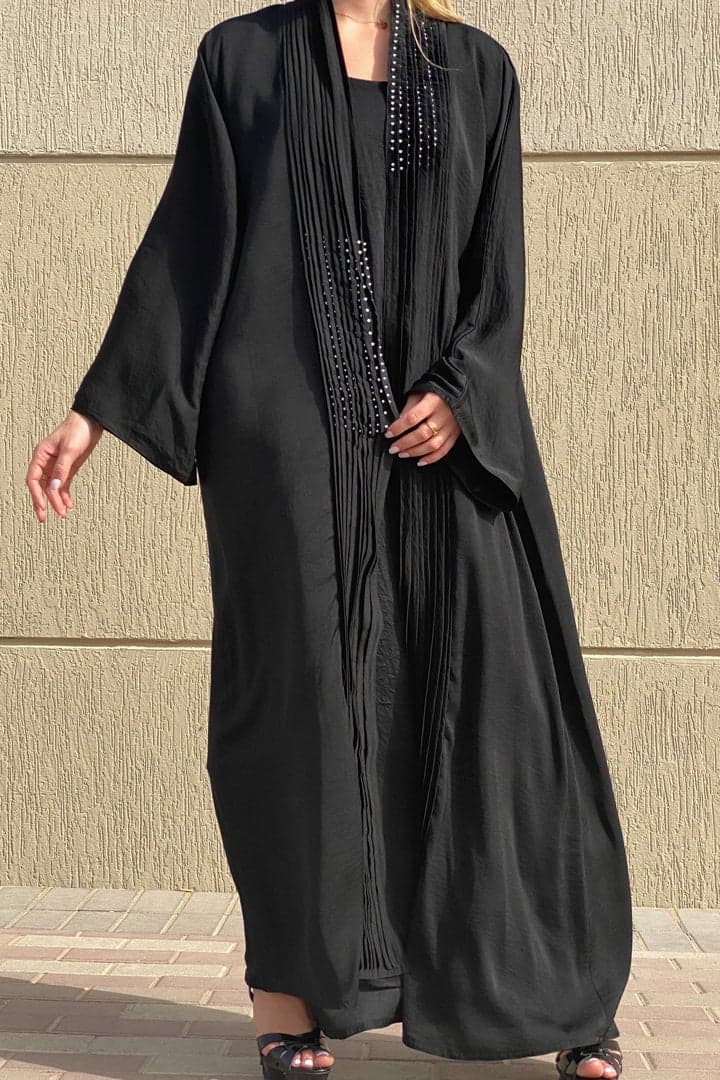 Flared Sleeve Pleated Abaya - Image 1