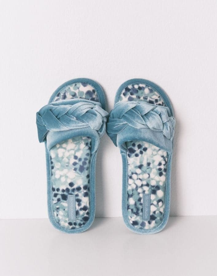 Green Velvet Open House Slippers - Image 1