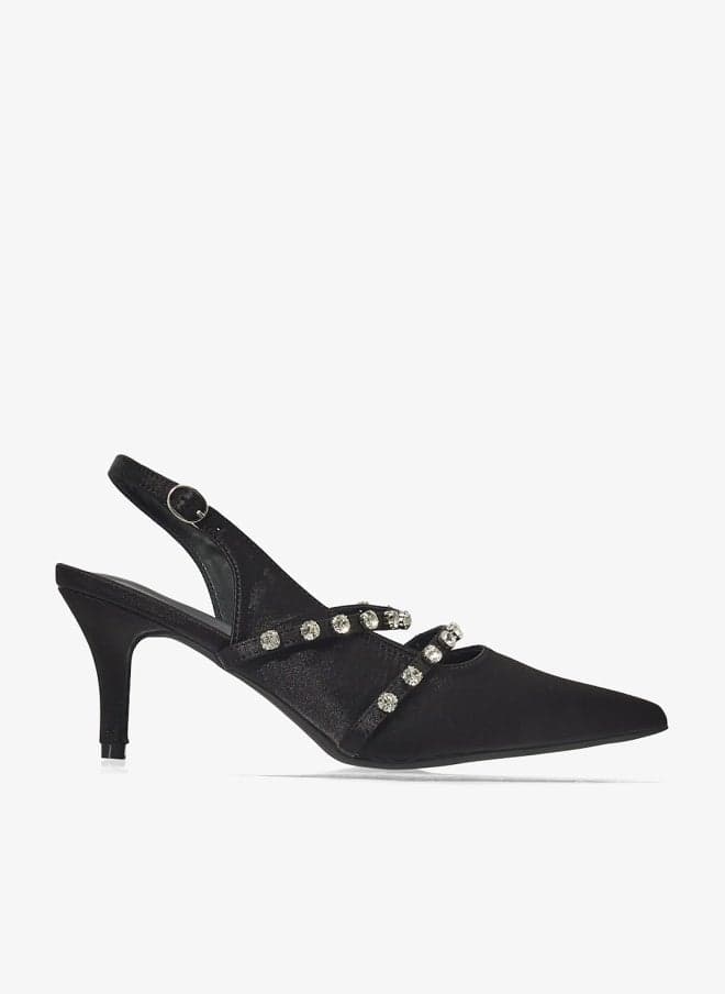 Classic Women's Pumps for Everyday Elegance - Image 1