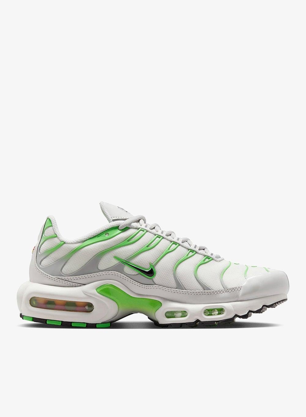 Nike Air Max Plus F Fade Women’s Low-Top Sneakers - Image 1