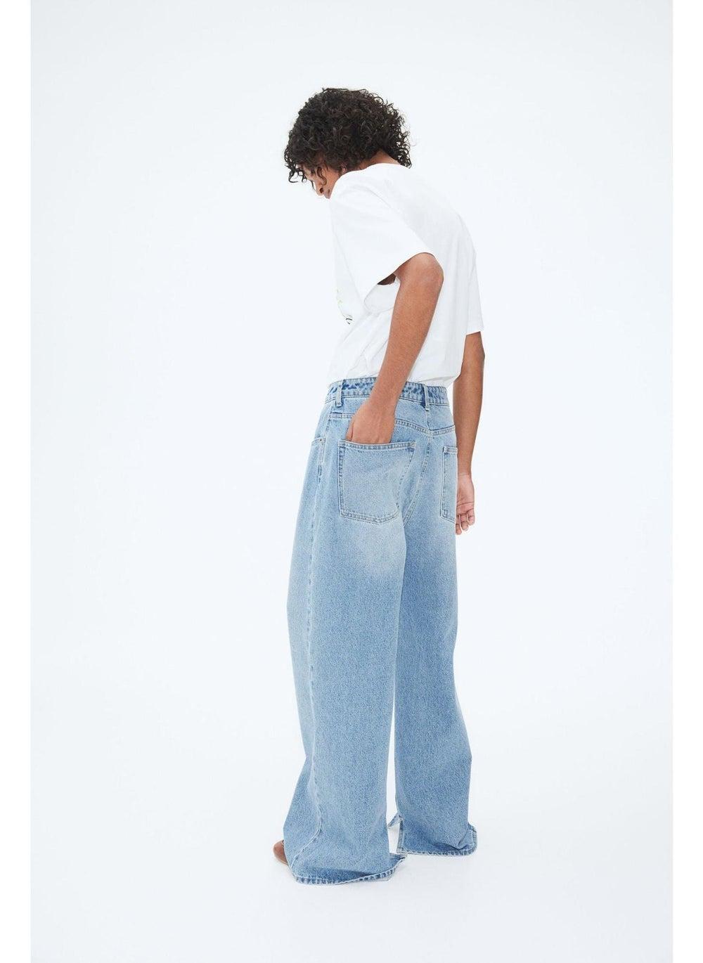 Wide Jeans with Low Waist and Wide Legs - Image 1