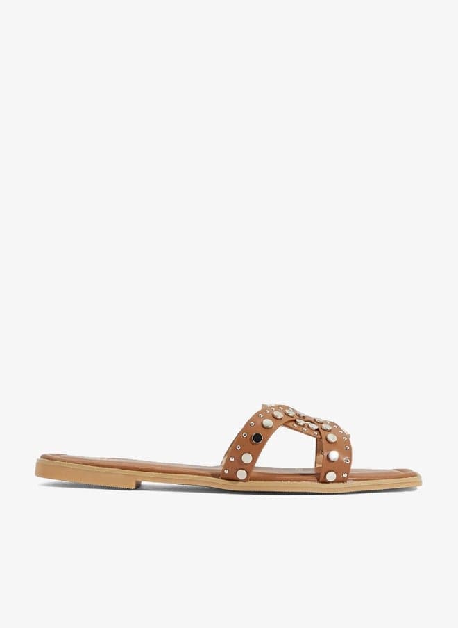 Studded Flat Sandal for Everyday Ease - Image 1