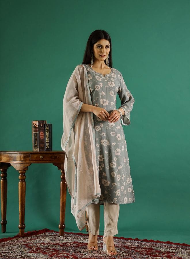 Floral Printed V-Neck Pure Cotton Kurta Pants Set - Image 1