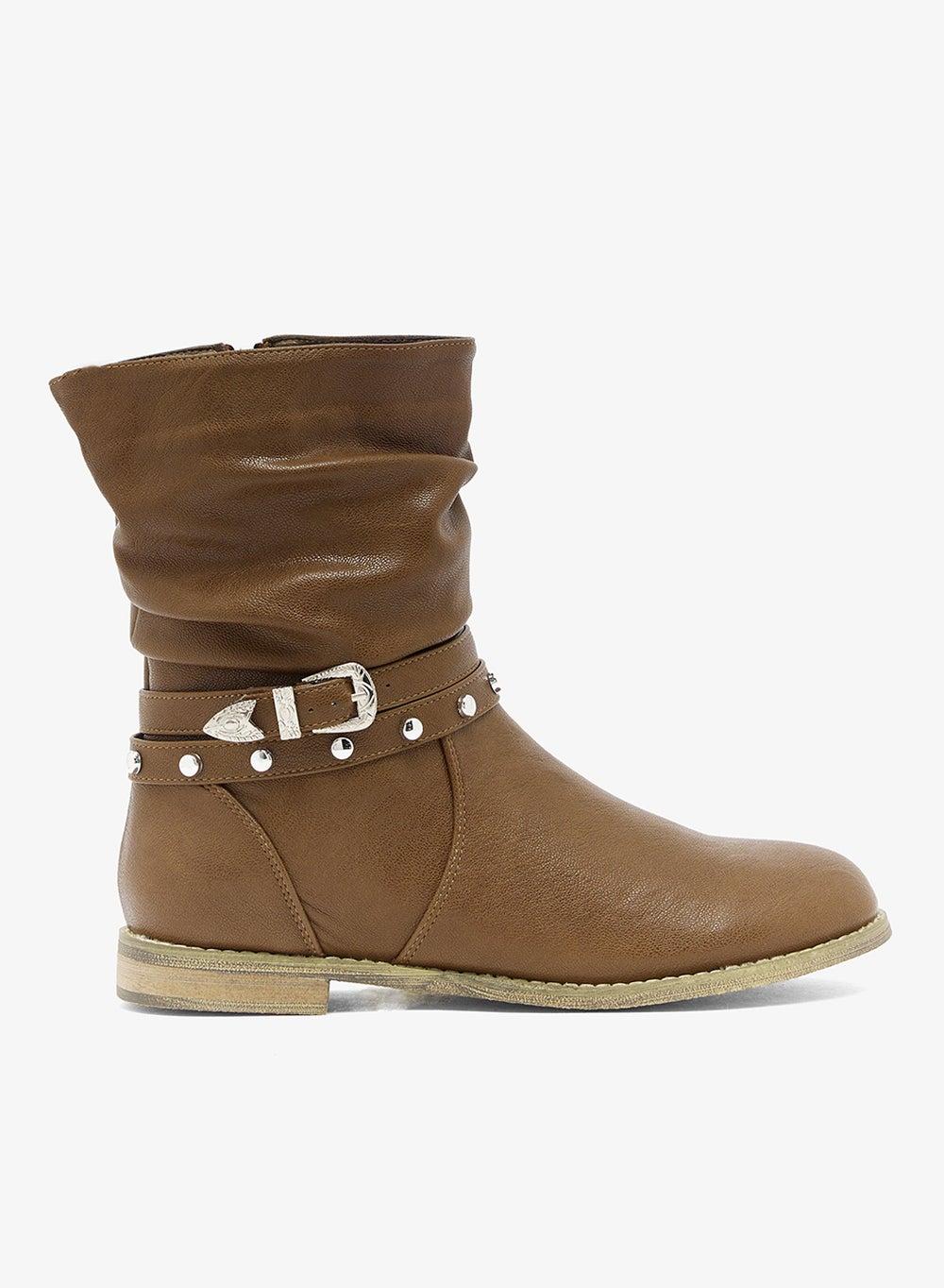 Chelsea Ankle Boots for Everyday Wear - Image 1