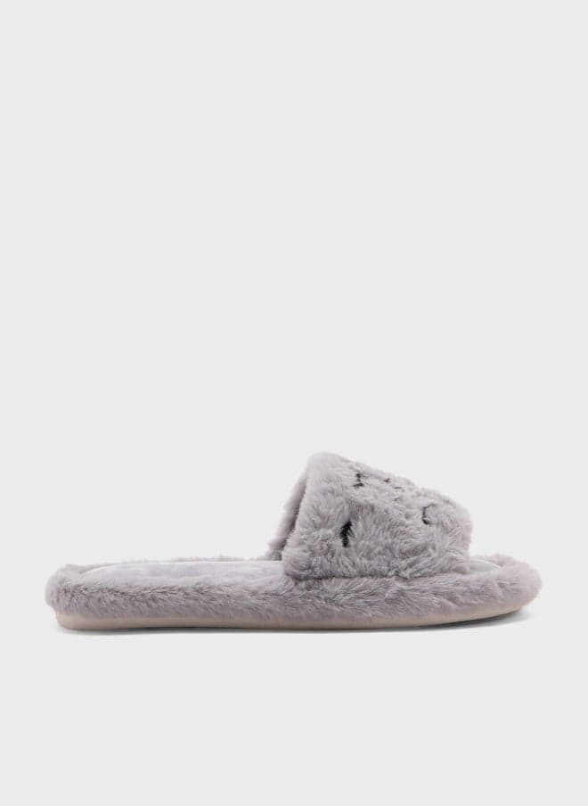 Heart Fluffy Bedroom Slippers for Cozy Indoor Comfort - Image 1