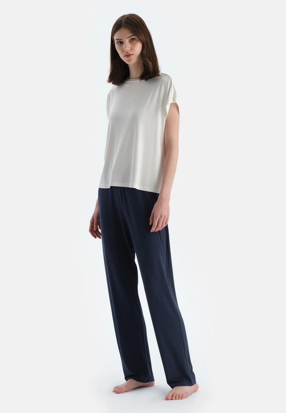 White Square Neck Viscose Blend Nightwear Set - Image 1