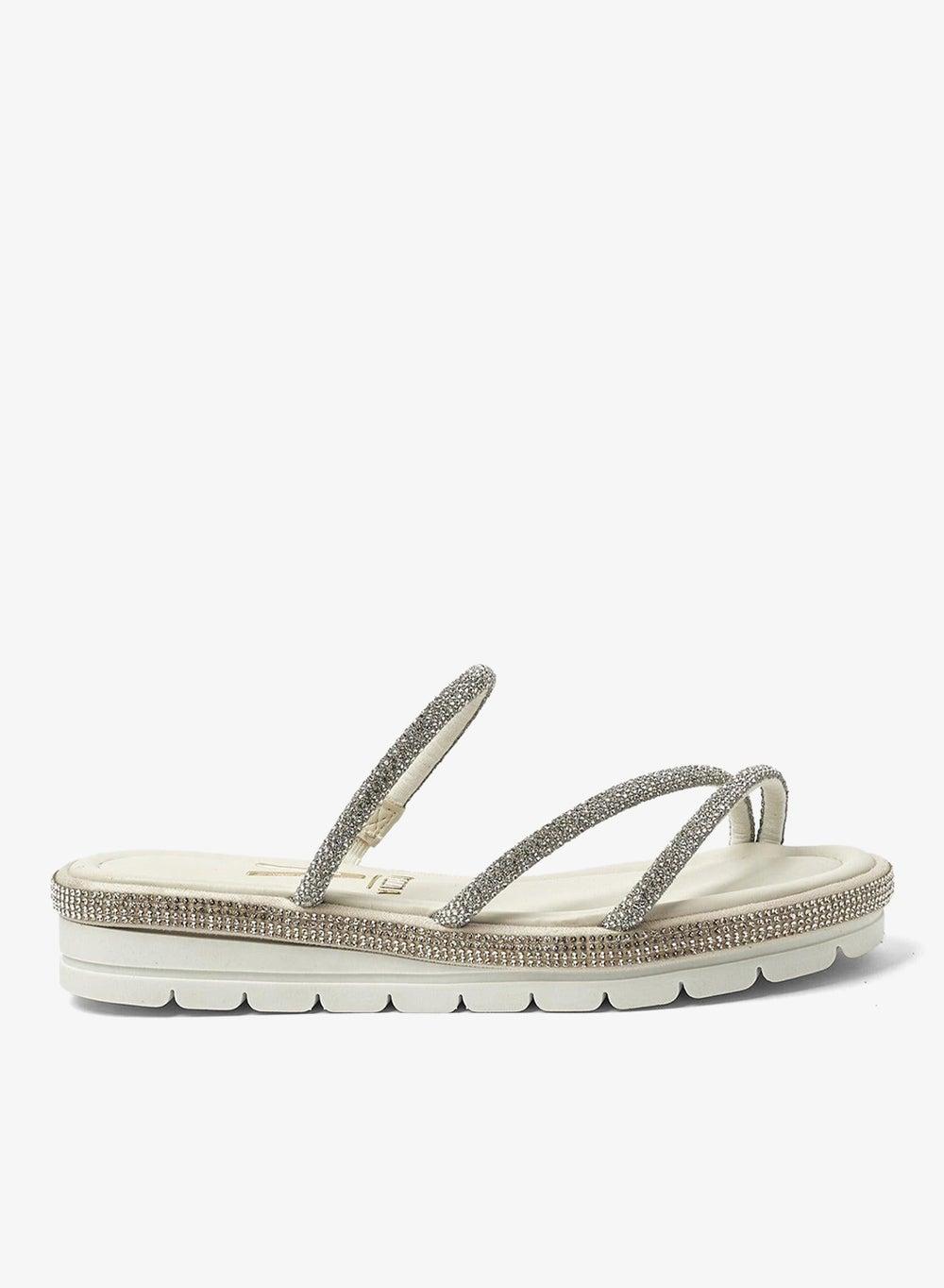 Women’s Flat Sandals with Cushioned Sole and Breathable Straps - Image 1