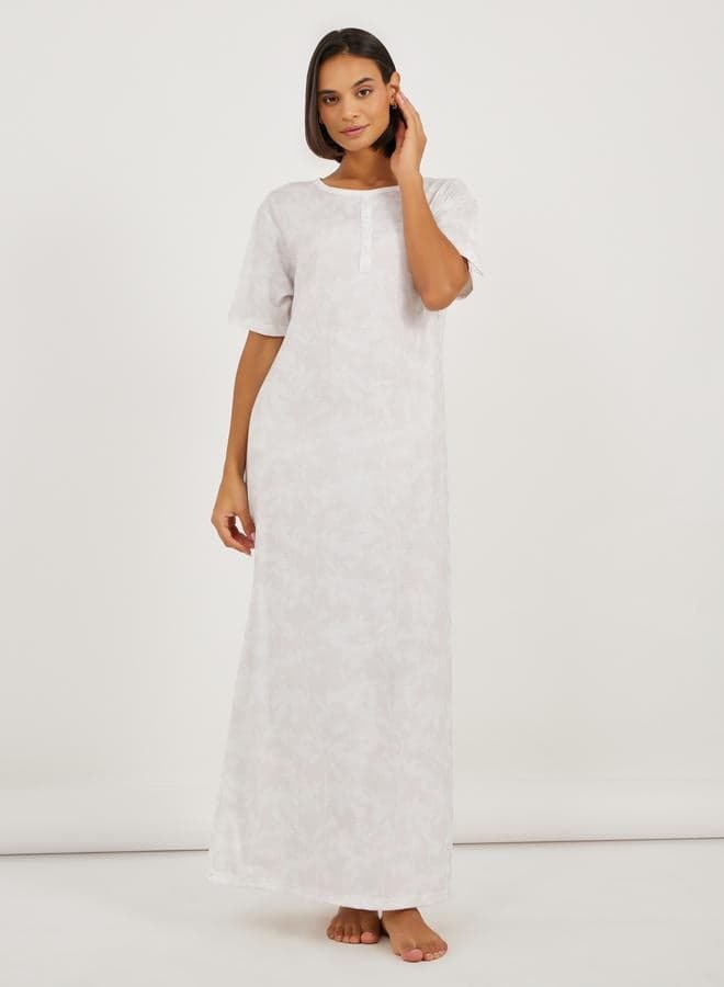 Styli Leafy Floral Print Placket Sleep T-Shirt Dress - Image 1