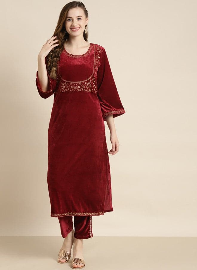 Maroon Velvet Knee-Length Kurta for Women - Image 1