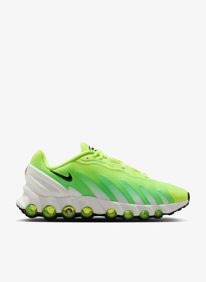 Air Max Dn8 Low-Top Sneakers - Image 1