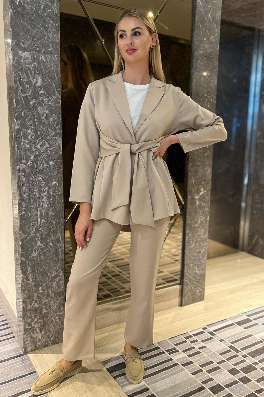 Tie-Detailed Barbie Crepe Blazer and Pants Set - Image 1