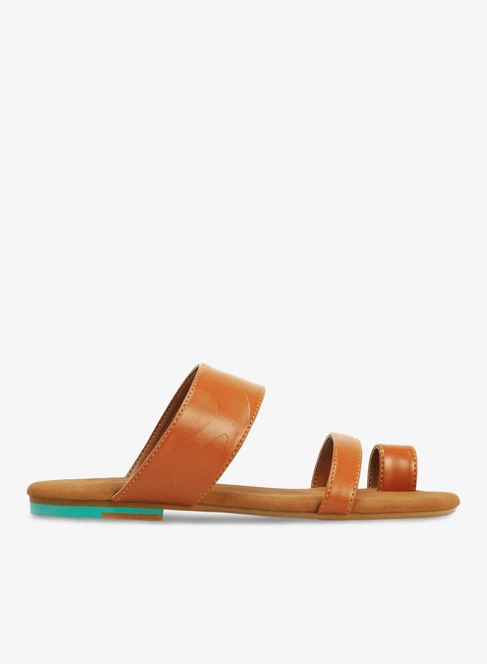 W | T'een Women’s Flat Sandals - Image 1