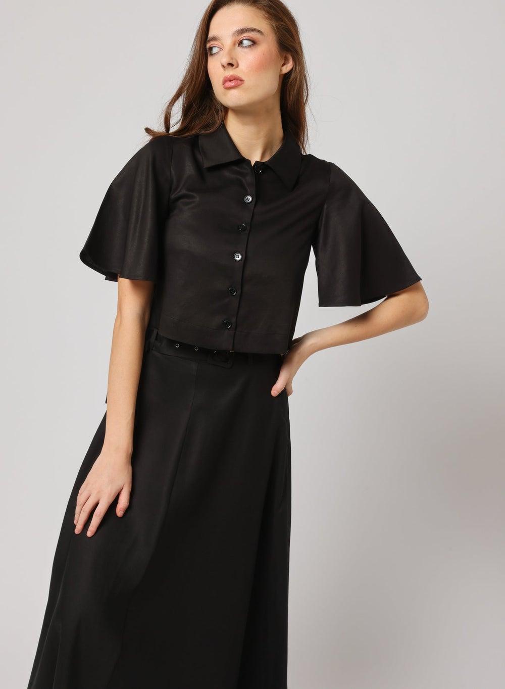Tailored Silhouette Button-Up Shirt - Image 1