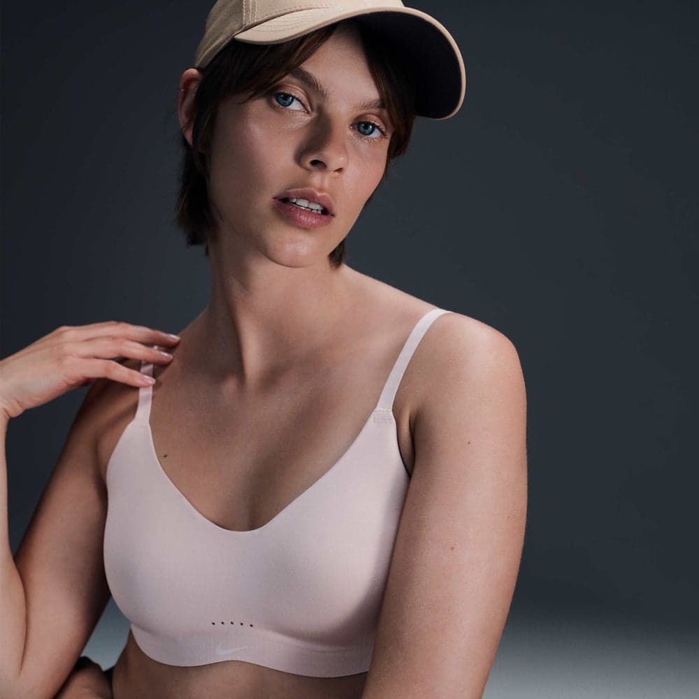 Women's Alate Minimalist Light-Support Convertible Sports Bra - Image 1