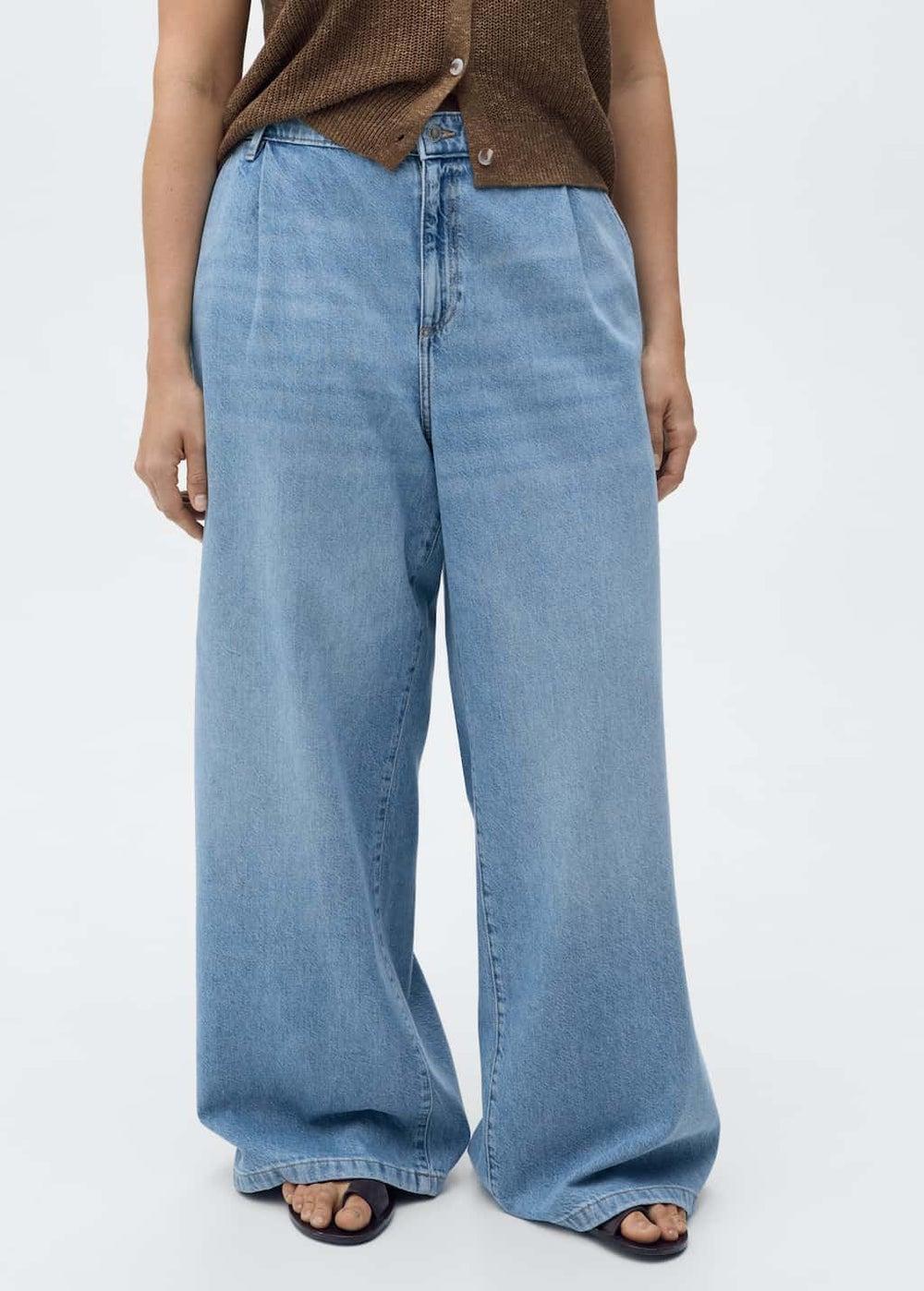 Wide-Leg Pleated Mid-Rise Cotton Jeans - Image 1