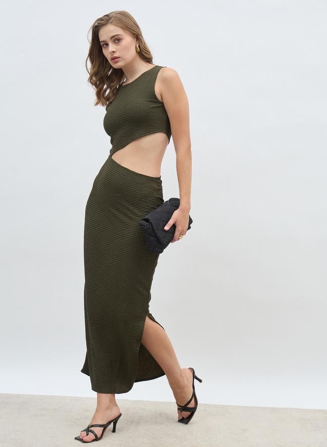 Green Textured Cut-Out Waist Maxi Dress with Side Slit - Image 1