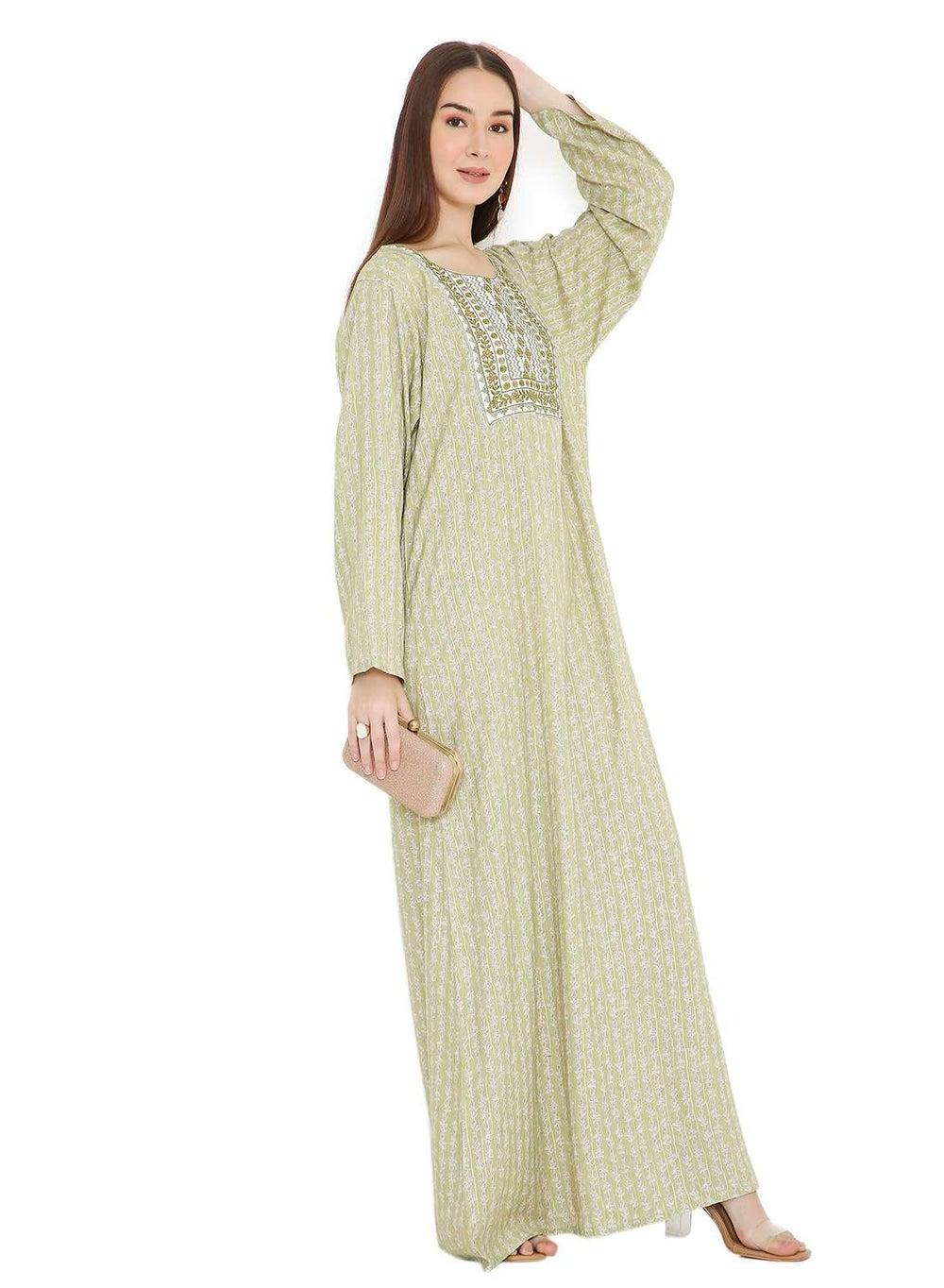 Tiny Print Farasha Arabic Kaftan with Thread Embroidery - Image 1