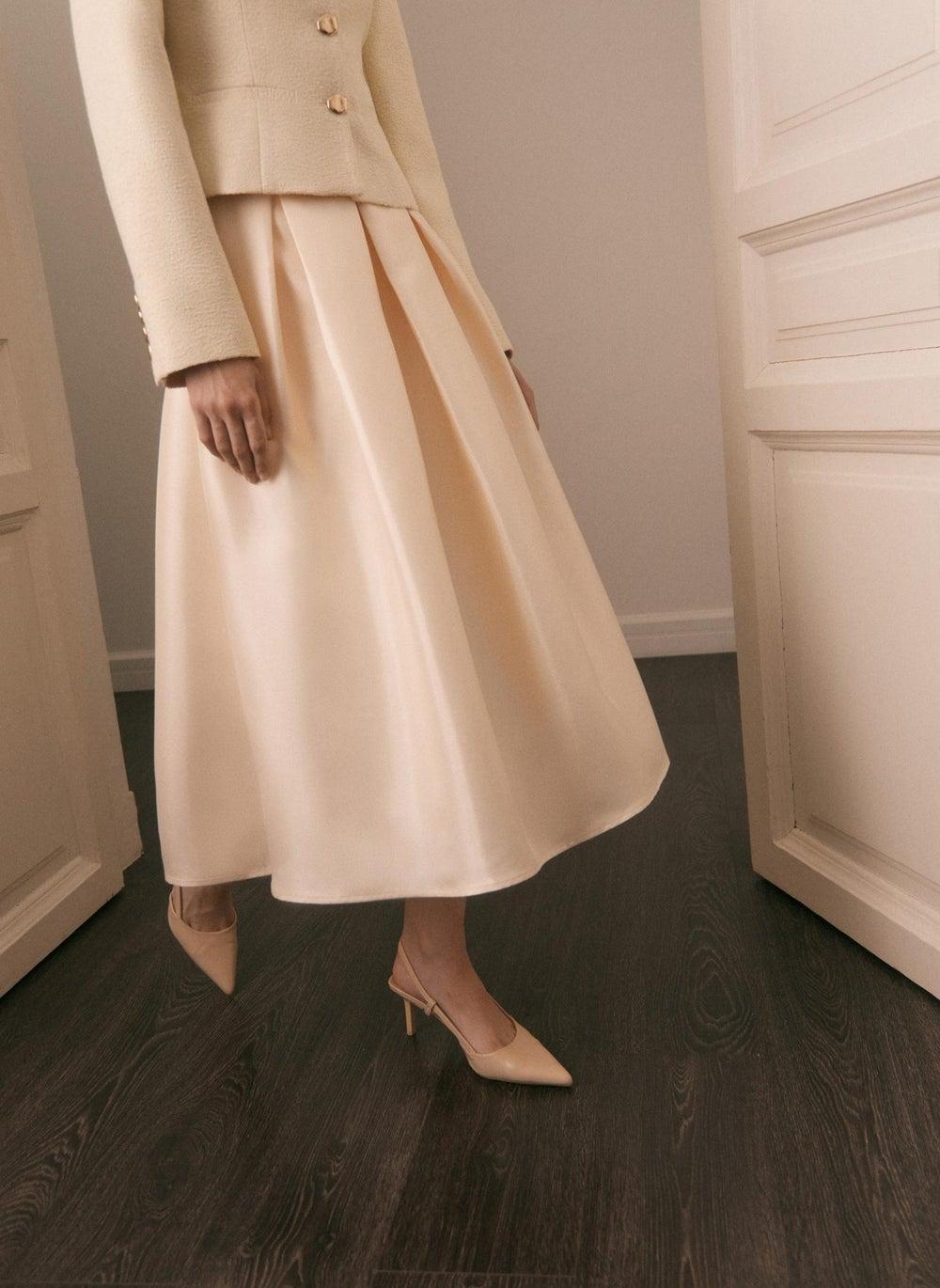 Flared Maxi Skirt with Large Waist Pleats - Image 1
