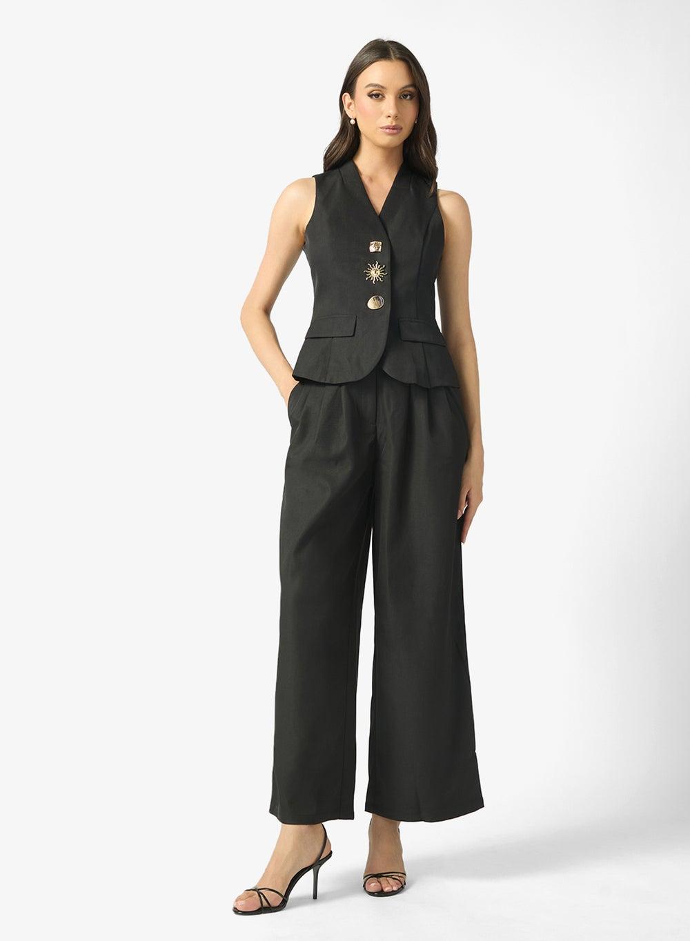 Sleeveless Vest and Pant Set - Image 1