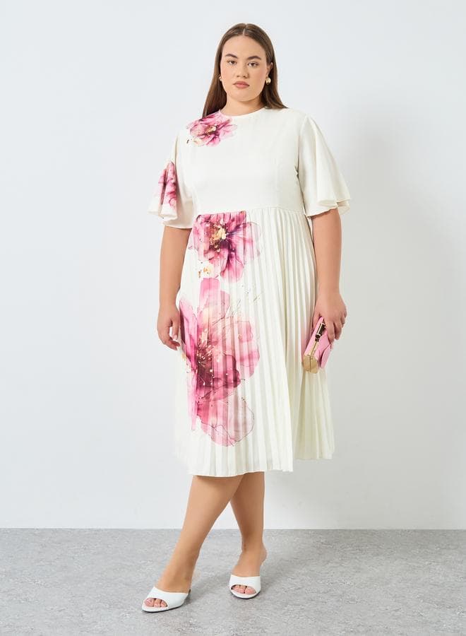 Styli Plus Size Cream Floral Midi Dress - Image 1