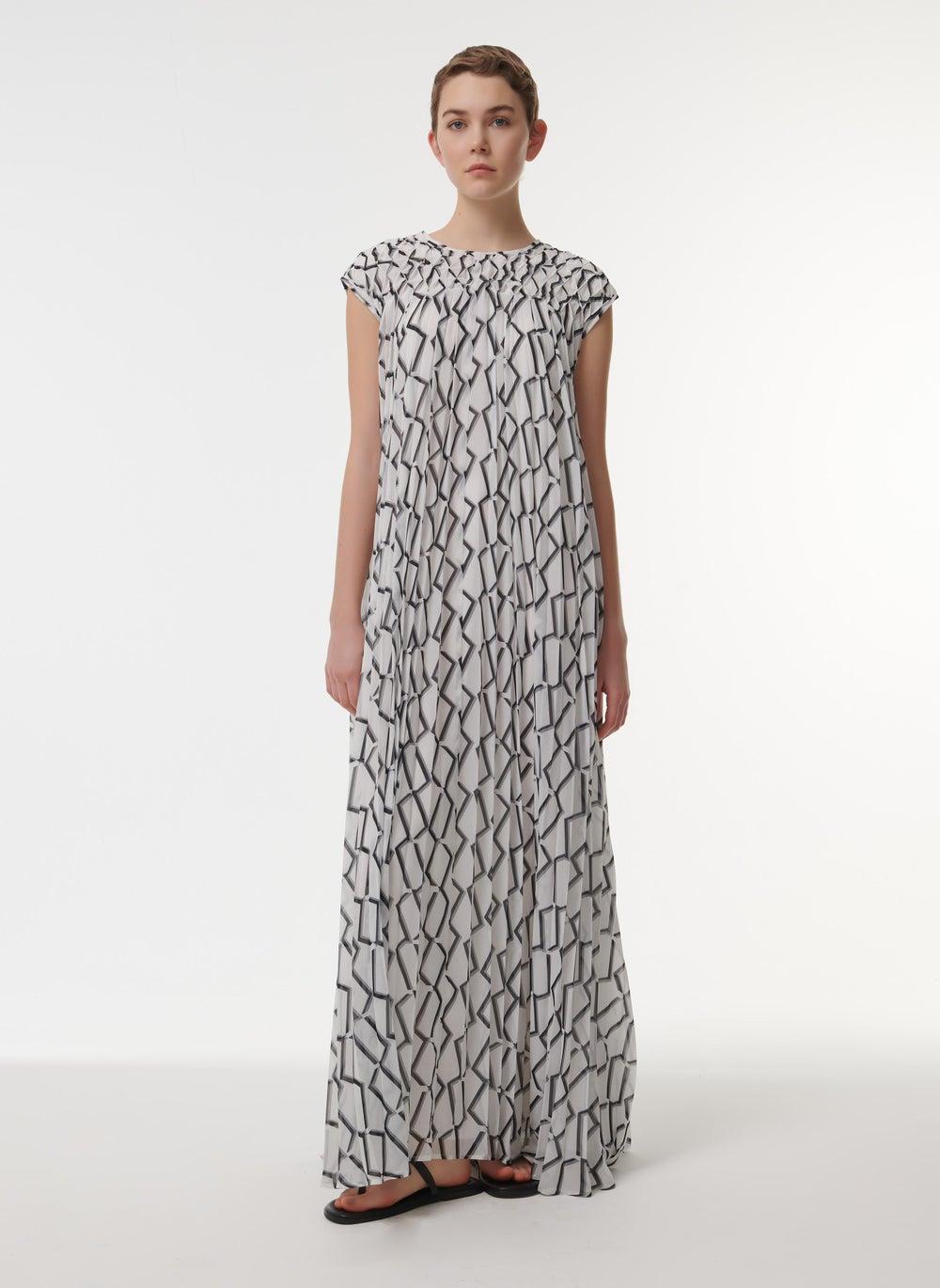 Geometric Print Pleated Kaftan - Image 1