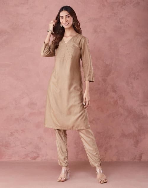 Beige Viscose Silk Embroidered Knee-Length Kurta - Image 1