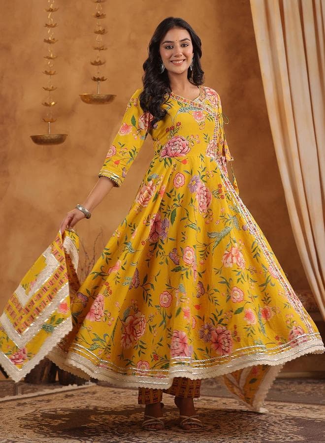 Women's Yellow Cotton Printed Flared 3 Piece Kurta Set - Image 1