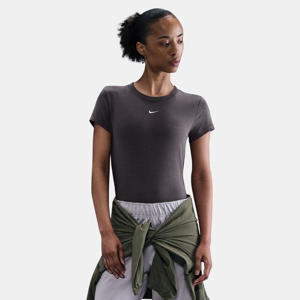 Nike Women's Chill Knit Slim Fit T-Shirt - Image 1