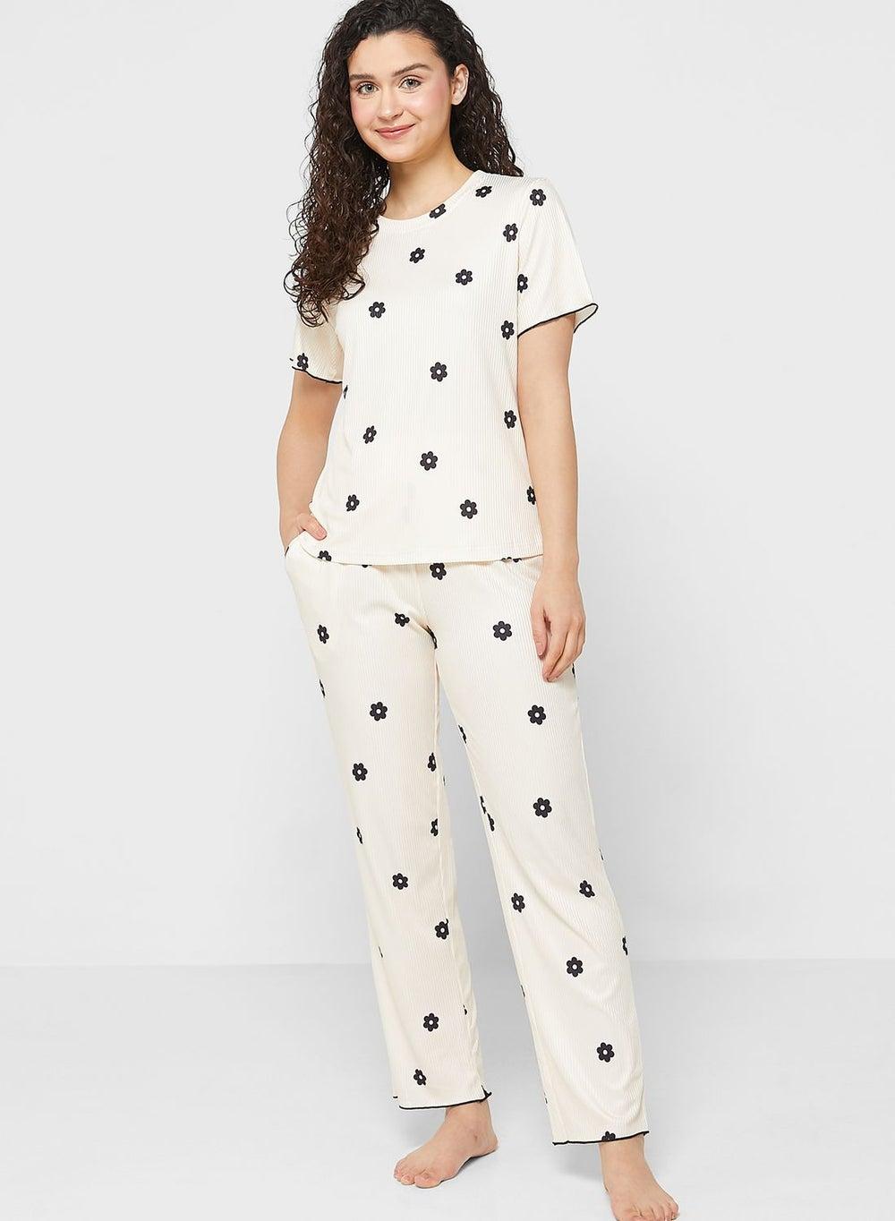 Contrast Trim T-Shirt & Pyjama Set - Image 1