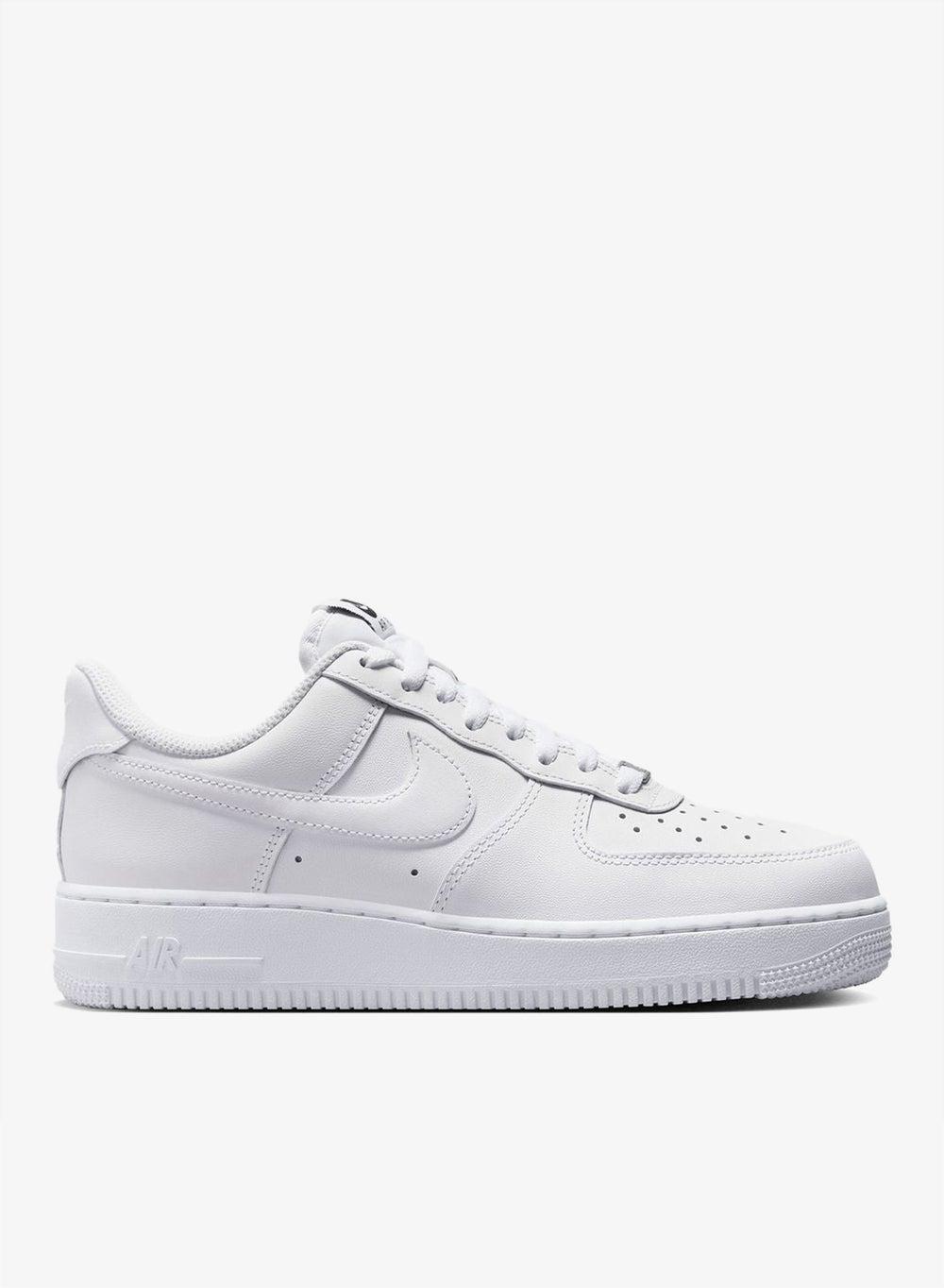 Nike Air Force 1 '07 EasyOn Low-Top Sneakers - Image 1