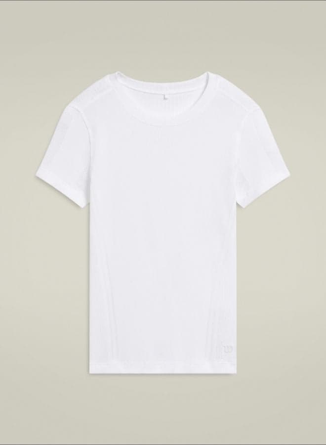 Wilson Pro Seamless Tee for Training and Everyday Wear - Image 1
