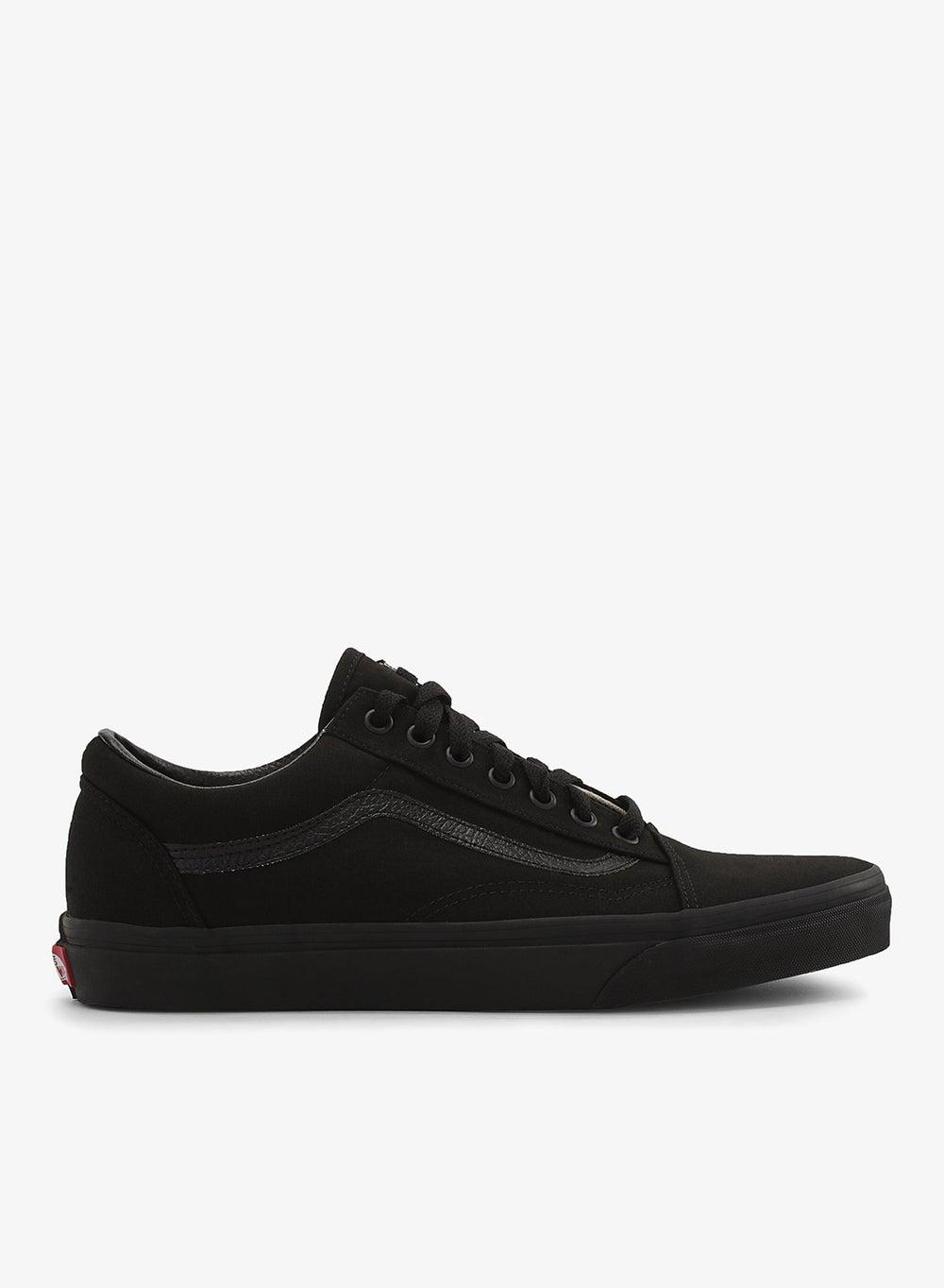 Old Skool Unisex Checkerboard Low-Top Shoe - Image 1