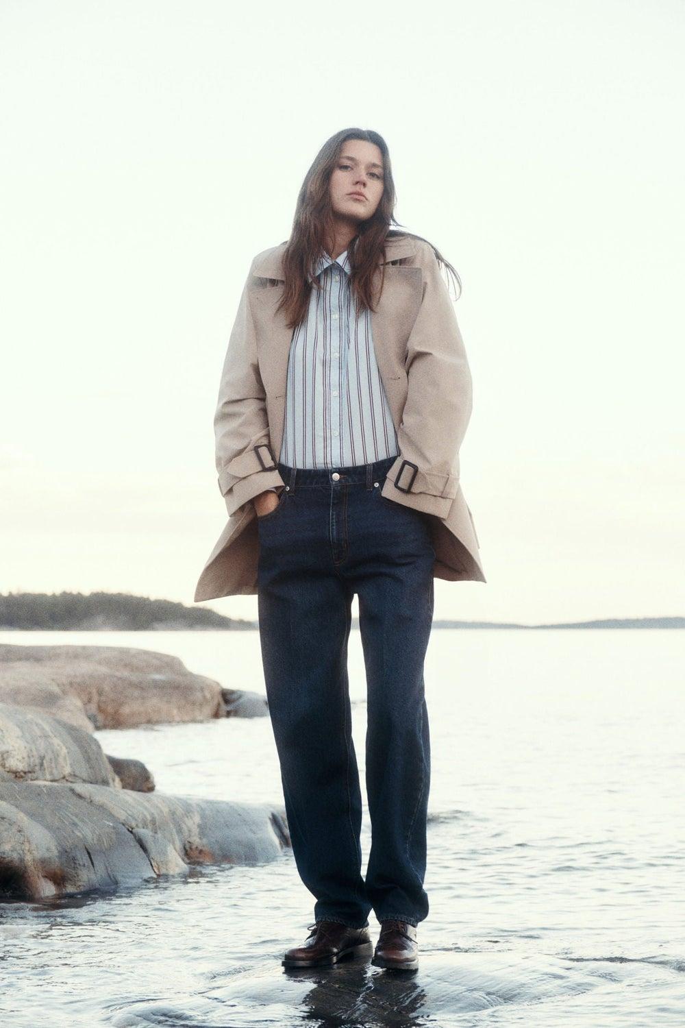 Crease-Leg Tapered High-Waist Jeans - Image 1